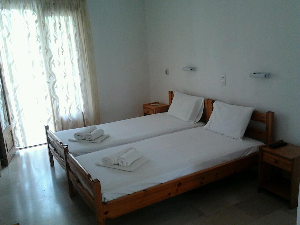 Digkas Apartments Kato Korakiana Room photo